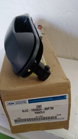 New Genuine Ford Rear Outside Door Handle for Explorer Mountaineer 02-10, Aviator 03-05