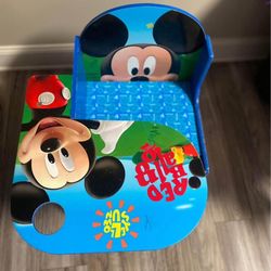 TODDLER WOODEN MICKEY MOUSE DESK
