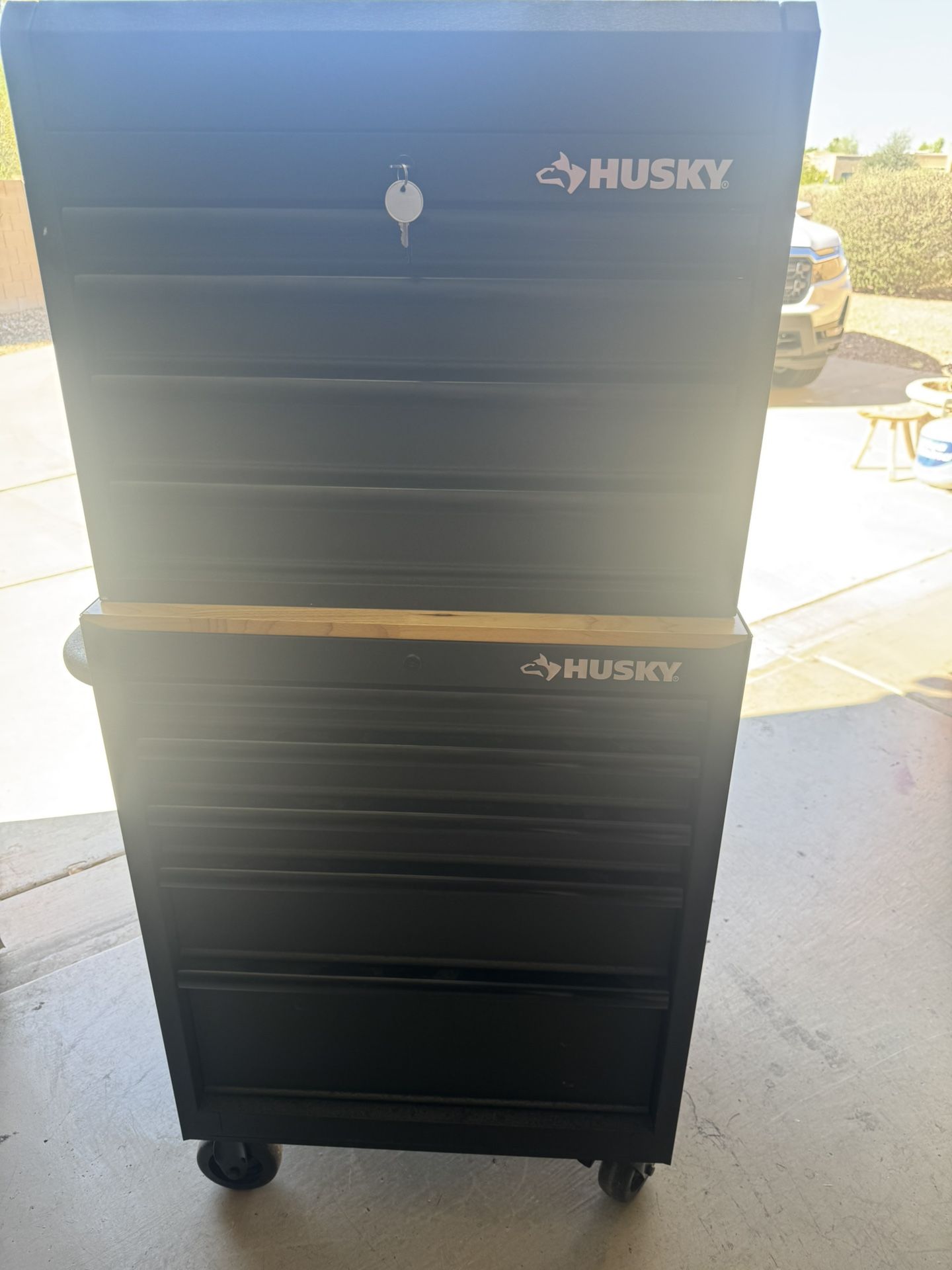 Husky Textured Metal Detachable Rolling Tool Chest