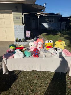 Sanrio Plushies