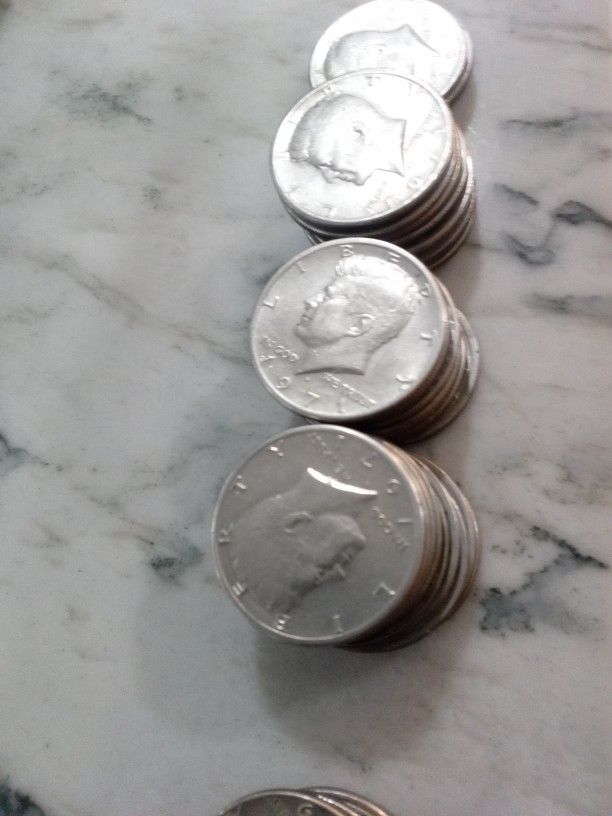 Vintage 25 HALF OF DOLLARS 40% SILVER KENNEDY 1971