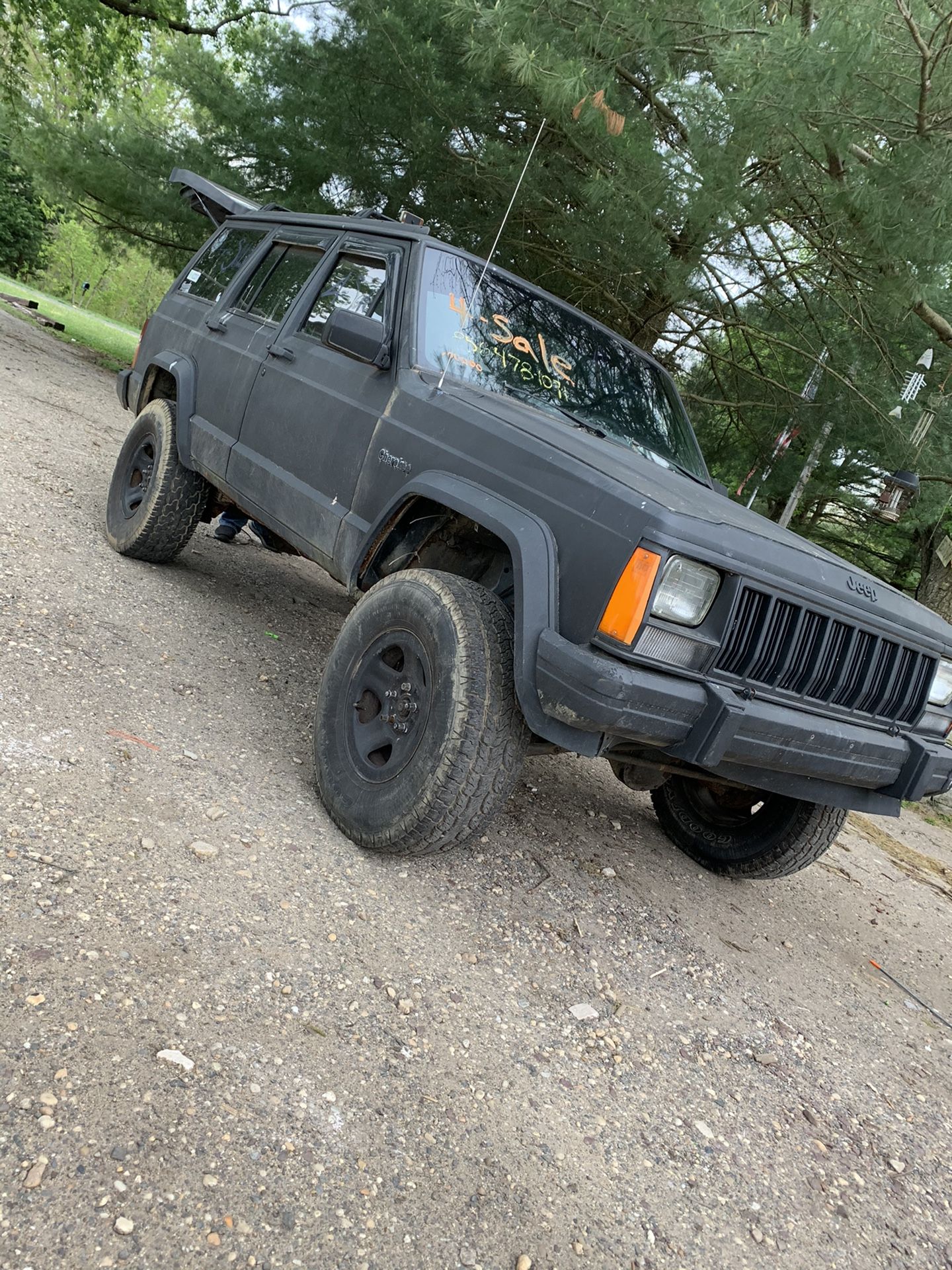 1996 Jeep Cherokee 4WD