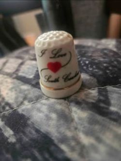 Vintage South Carolina Souvenir Ceramic Thimble