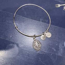 Alex and Ani bracelet 