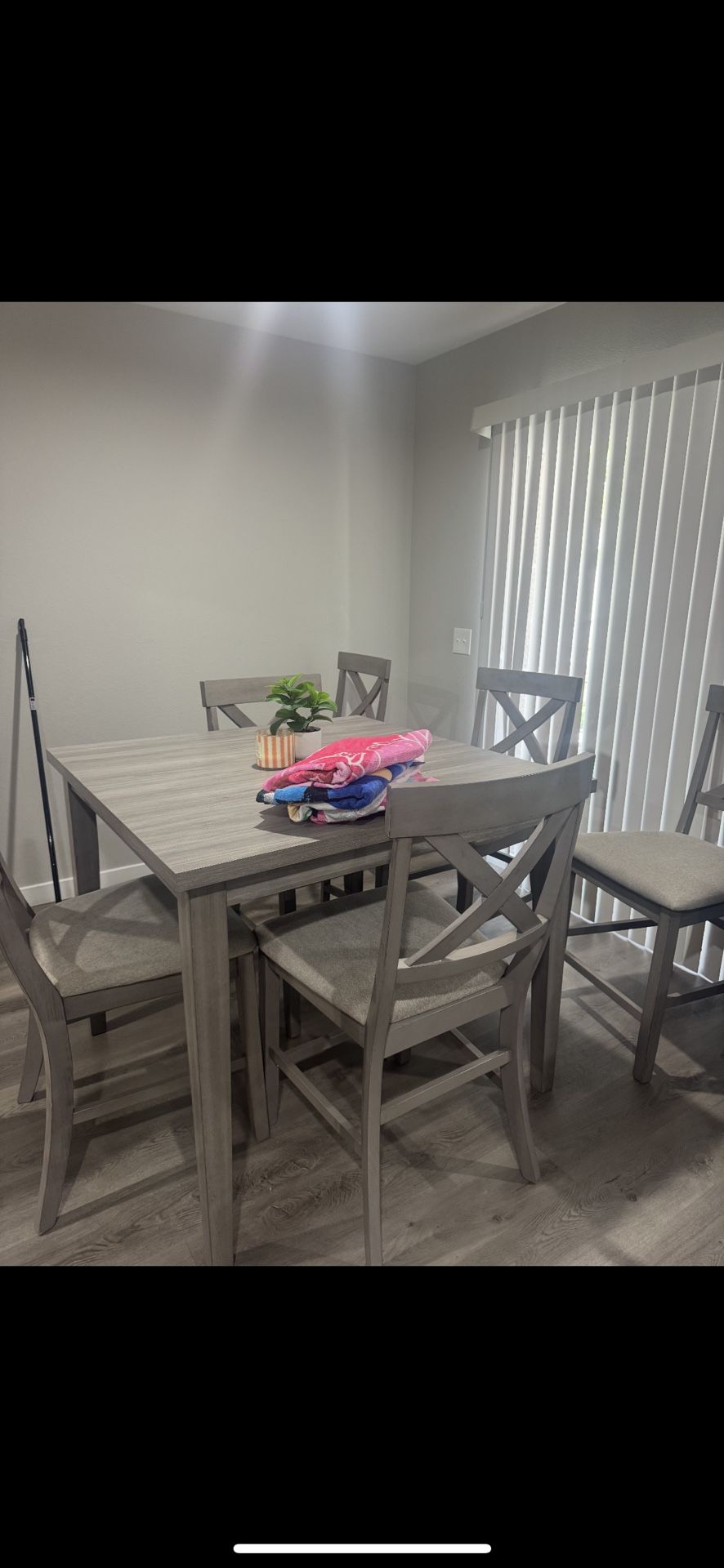 6 Chair Dining Table