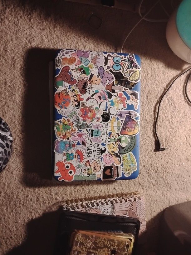 HP LAPTOP 