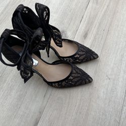 Black Pointed Women Heels 