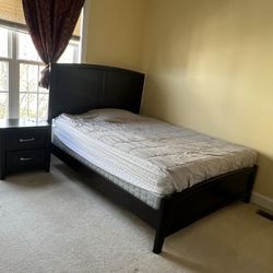 Queen Size With Mattress 