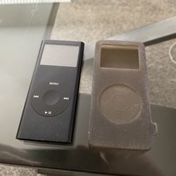 For Parts Or Repair Black Apple iPod Nano 8GB (A1199)
