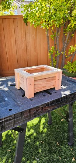 Small planter box