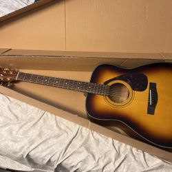 Yamaha Acoustic Guitar New