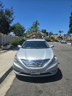 2011 Hyundai Sonata Silver