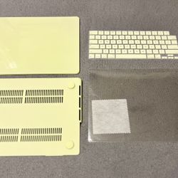 Case For MacBook Pro 14 in M3 Yellow