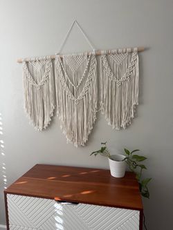 Macrome wall decore