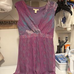 Ladies Dress Clothes , Good Quality And Excellent Condition. Clean PET And Smoke Free. Size M And L 