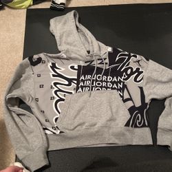 Women’s extra small Air Jordan Nike sweatshirt