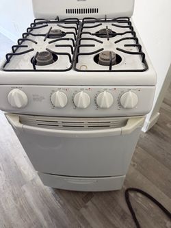 20” stove - great condition