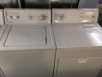 Kenmore washer and dryer set. 1 year warranty