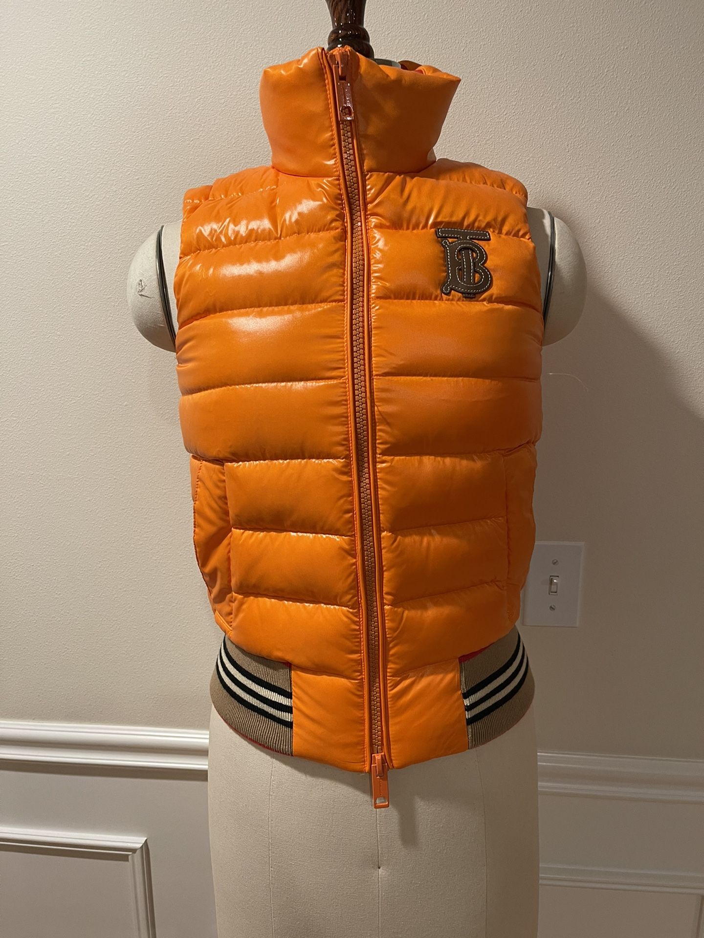 Burberry vest