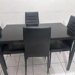 Dinner Table