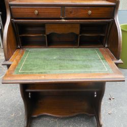 Antique Roll Top Desk