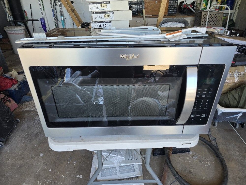Whirlpool Microwave Oven
