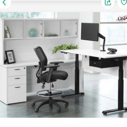Electrical Adjustable Desk With Hutch Furniture 