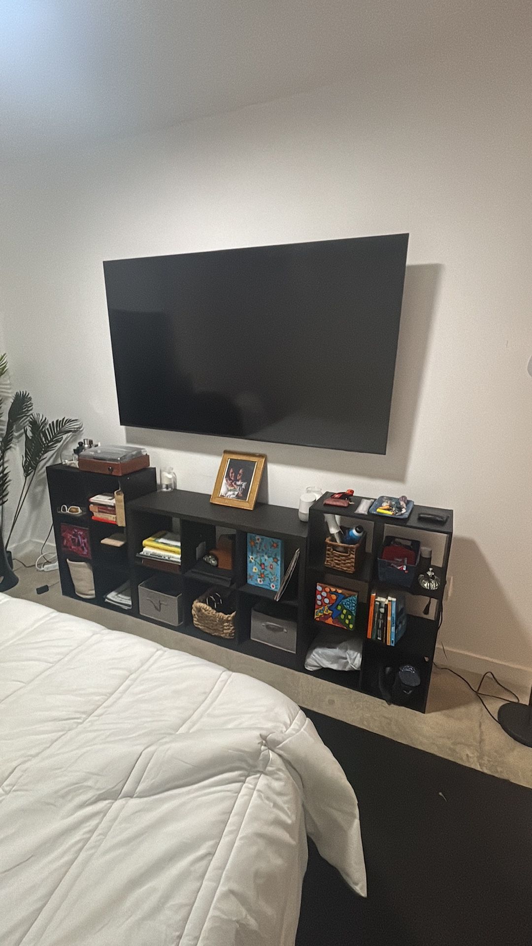 Samsung DU7200 75” Crystal UHD TV