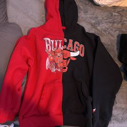 Brand New Mens Bulls Hoodie Black/Red Size Medium 