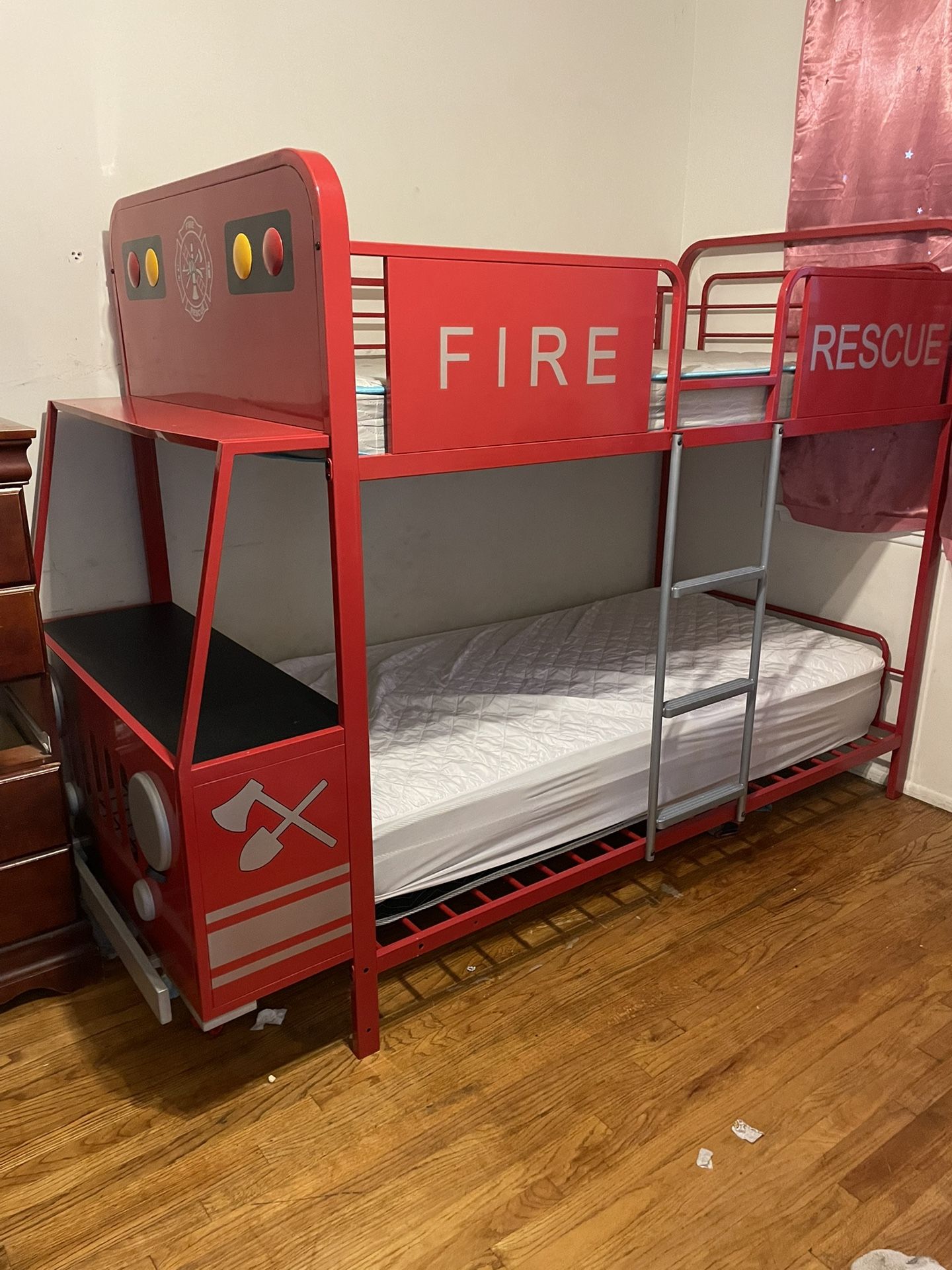 Bunk Bed Twin