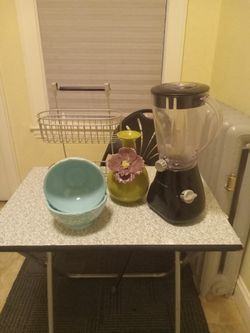 Corner Sale Today8/4 ONLY/ Captiol AV & Whitney