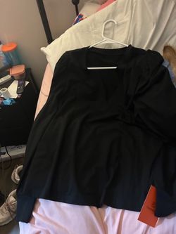Black Long Sleeve Crew Neck Top