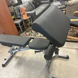Body Solid Workout Bench With Extensions 