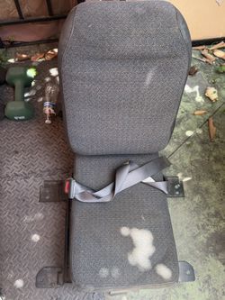 Silverado jump seat