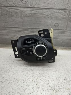 2019-2024 Dodge Ram 1500 Transmission Gear Shifter Knob 