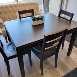 Solid 5 Piece Dining or Kitchen Set - New Excellent Condition 
