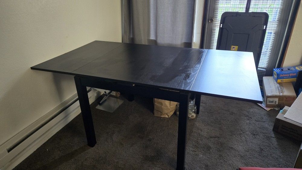 Black Convertable Kitchen Table & 2 Chairs