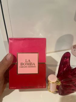 Carolina Herrera (La Bomba)