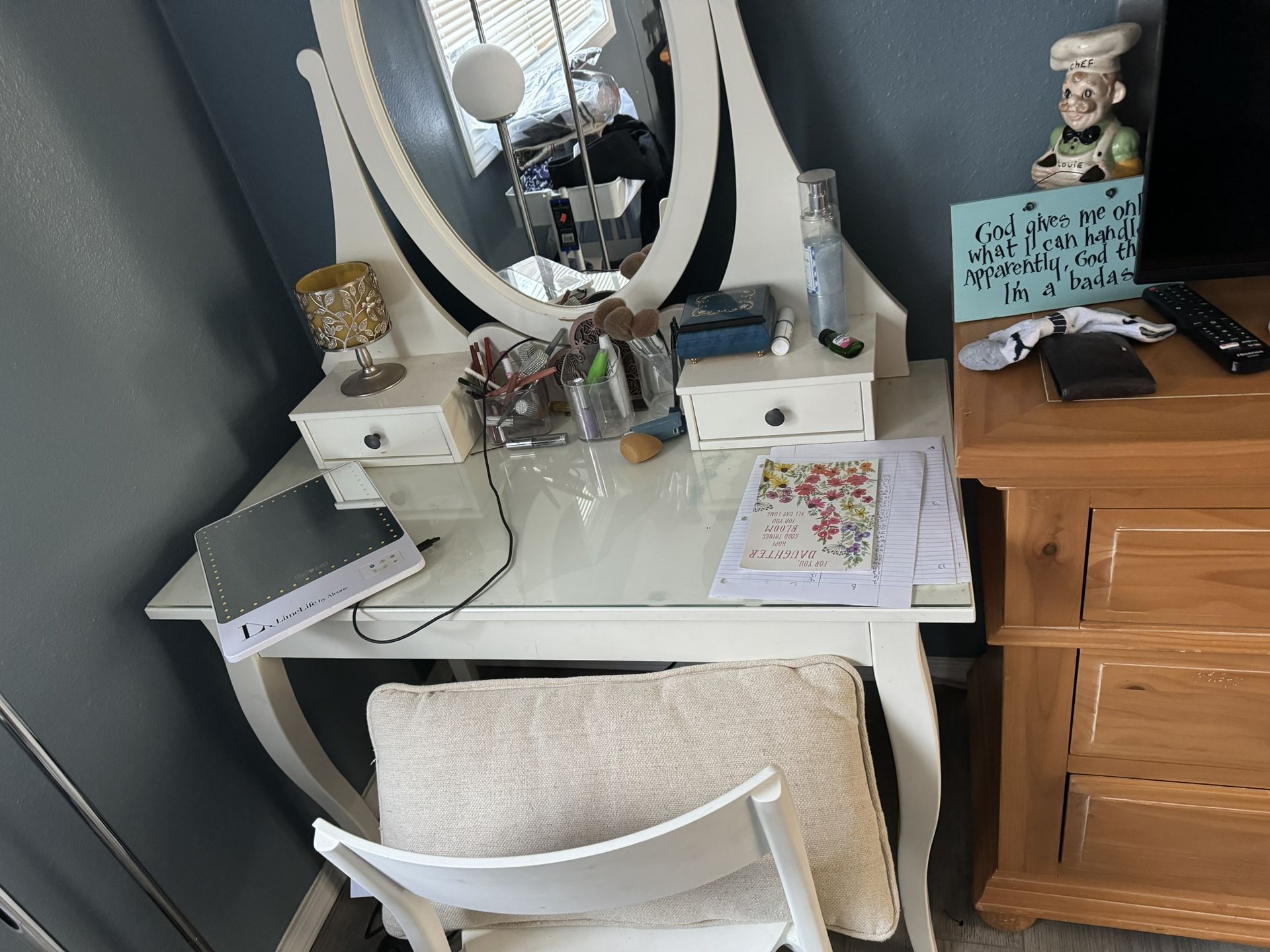 Adult Make Up Vanity
