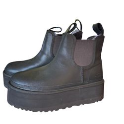 UGG Neumel Chelsea Platform