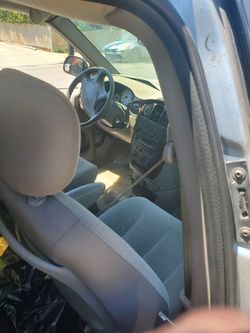 2003 Chrysler Town & Country