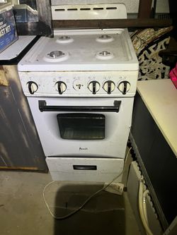 Art Deco Avanti 4-Burner Natural Gas Apartment Stove