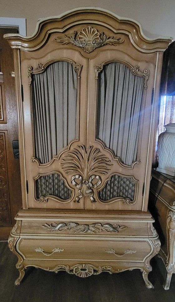 5 Piece Bedroom Set - vintage