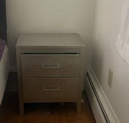 2 drawer night stand