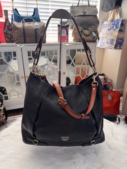 Preloved MCM Soft Grain Leather Hobo Bag