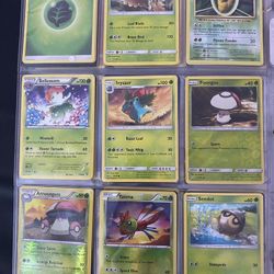 100+ Pokémon cards