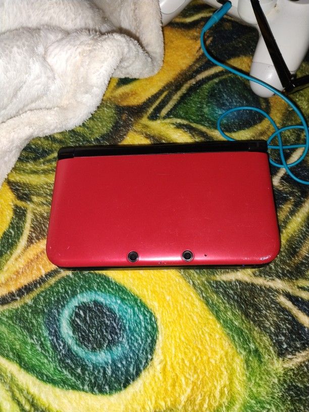 Nintendo 3ds XL And Smash Brothers