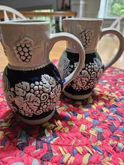 2 Vintage Salt Glaze Pitcher German
Stoneware