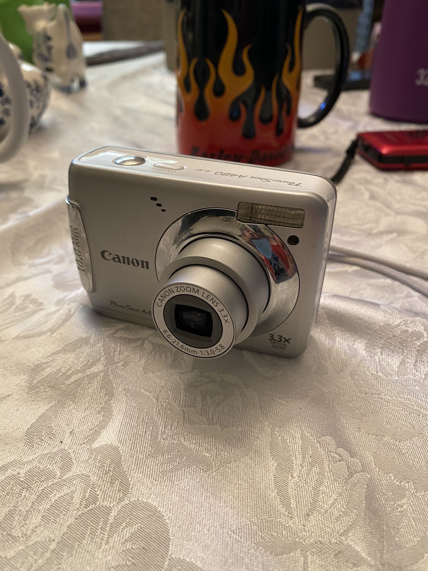 Canon PowerShot A480 10.0MP Digital Camera
