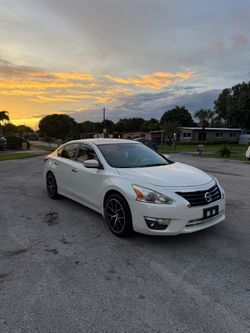 Nissan Altima 2015